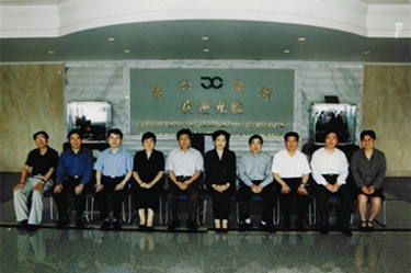 2001年6月1日，時任副省長葉榮寶等領(lǐng)導(dǎo)來公司檢查指導(dǎo)“三個代表”學(xué)教活動